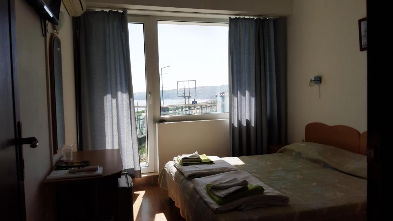 סוזופול Hotel Lozite מראה חיצוני תמונה
